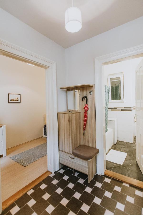 Budapest Folk Apartment 60Sm Spacious And Bright Buitenkant foto